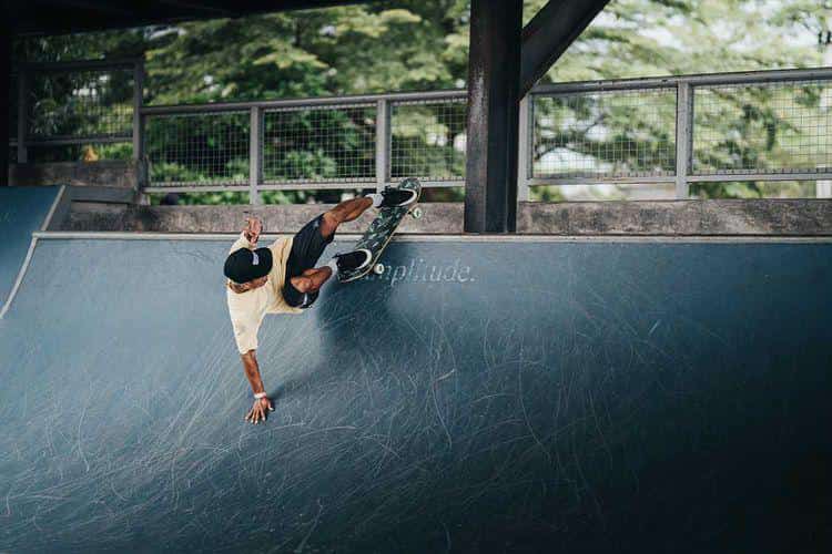 Surfskate lessons in Bali from The Waveout